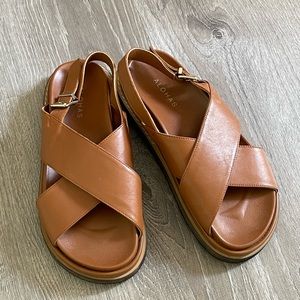 Alohas MARSHMALLOW TAN